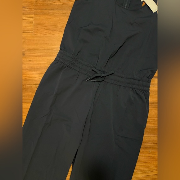 NWT Southern Tides “Devyn” Jumpsuit in Navy M - Picture 6 of 7